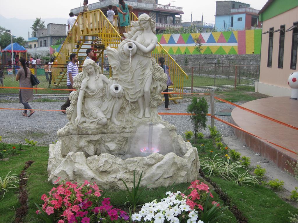 Hotel Jal Mahal Pokhara Exterior foto