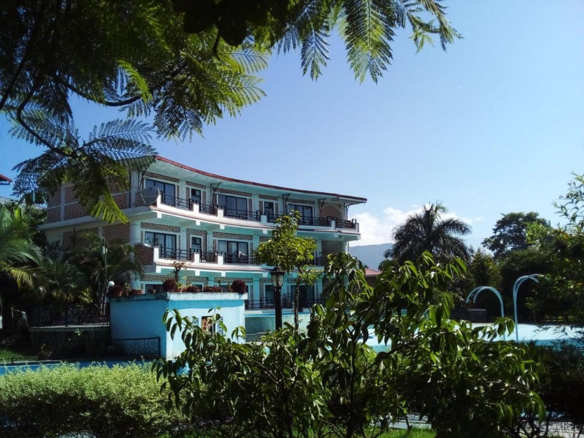 Hotel Jal Mahal Pokhara Exterior foto